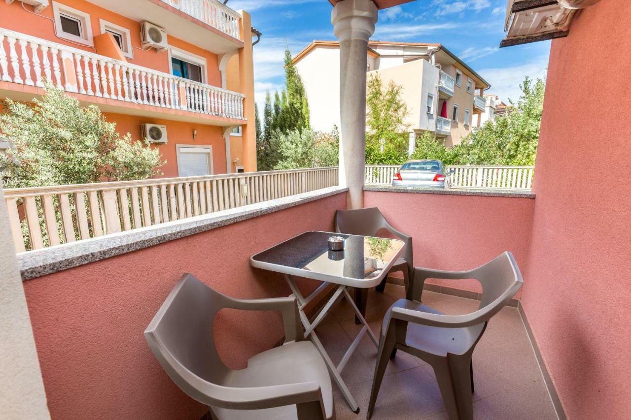 Apartmani Diana Medulin Zewnętrze zdjęcie