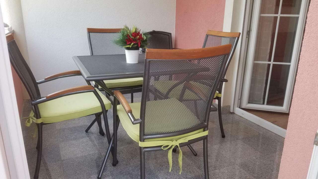 Apartmani Diana Medulin Zewnętrze zdjęcie