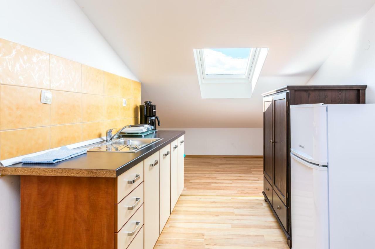 Apartmani Diana Medulin Zewnętrze zdjęcie