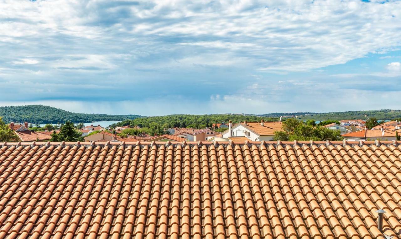 Apartmani Diana Medulin Zewnętrze zdjęcie